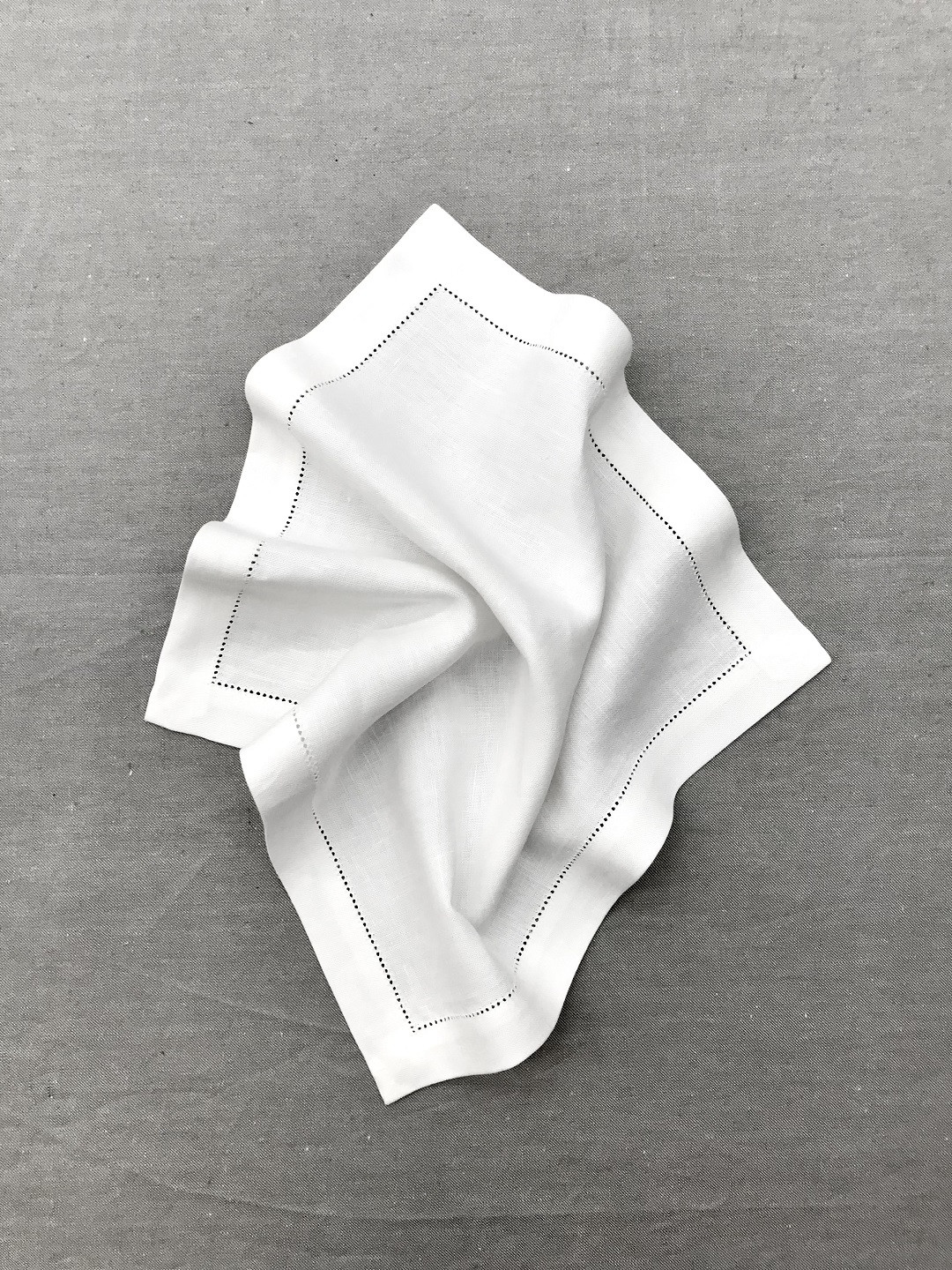 Reinleinen Stoffserviette 342 mit Lochsaum, 40x40 cm